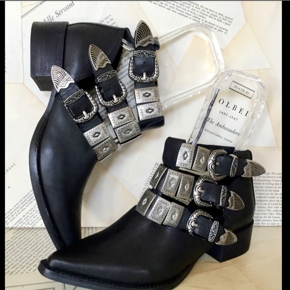 Jeffrey Campbell Shoes - Jeffrey Campbell Etched Buckle Western Bootie 8